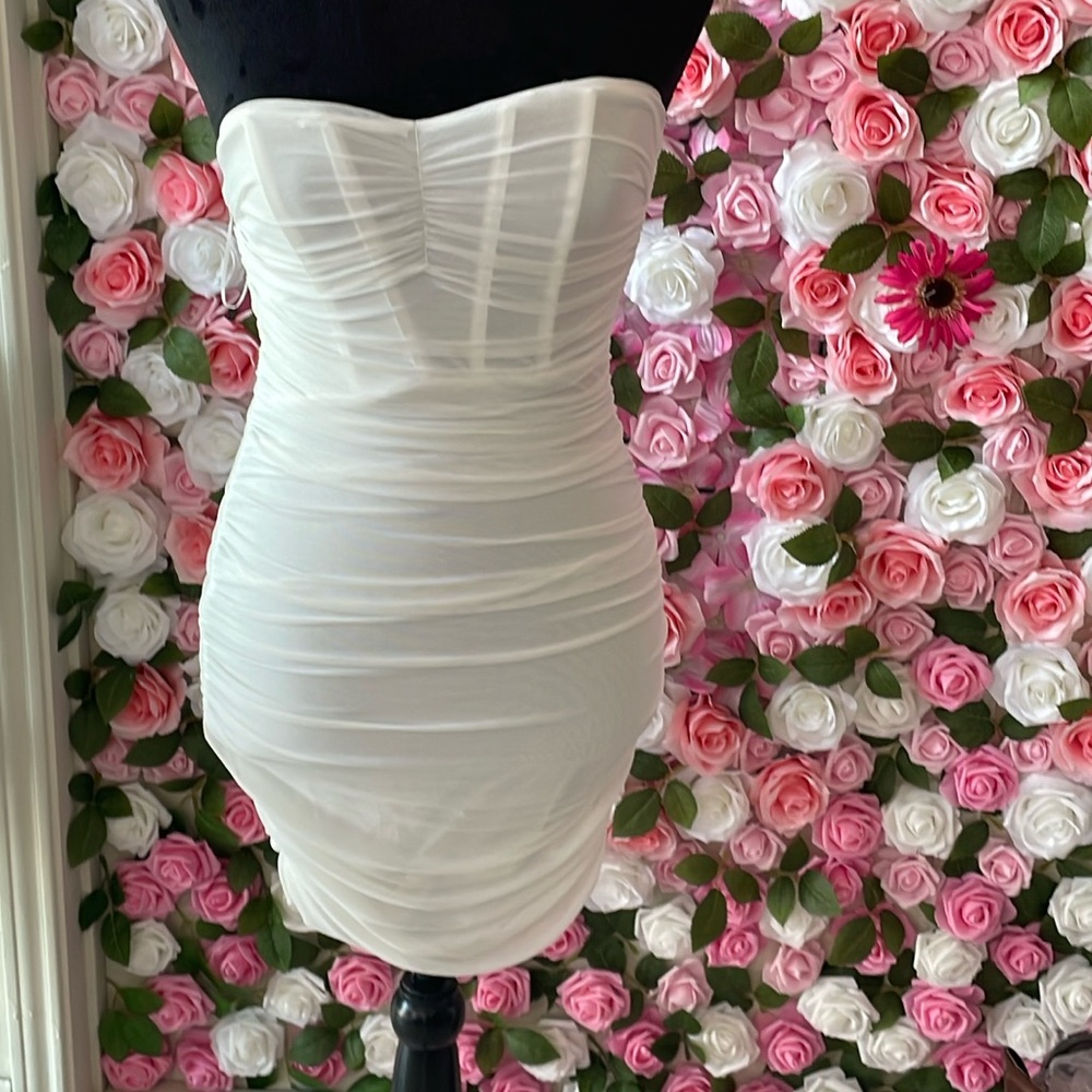TIC TOC WOMENS WHITE MINI CORSET DRESS
